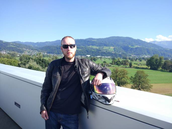 2ead55b6-0e78-43bb-89ce-f7f3c367ebeb